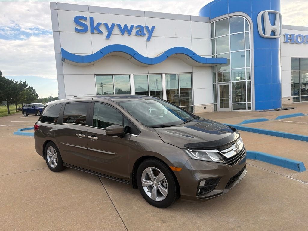 2018 Honda Odyssey EX in Gray — front three-quarter view