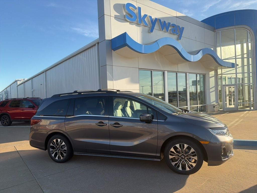 2026 Honda Odyssey Elite in Modern Steel Metallic — front three-quarter view